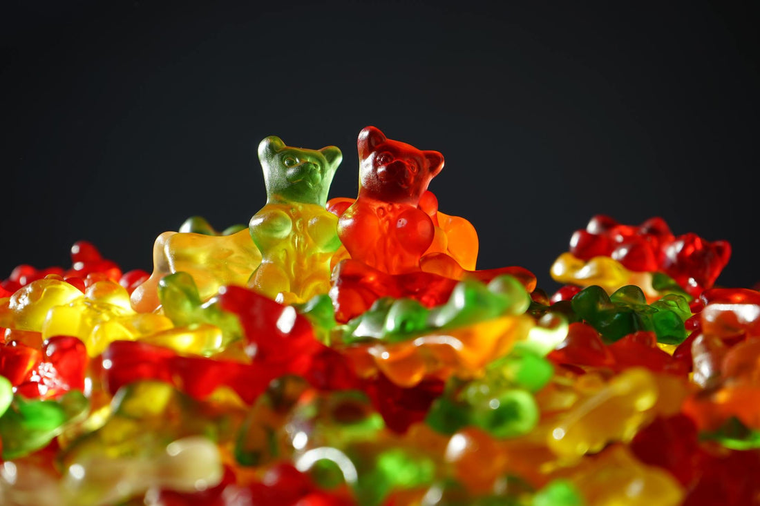 Sweet Tooth. Saggy Skin. Deep Dive into the Sugar-Skin Connection.